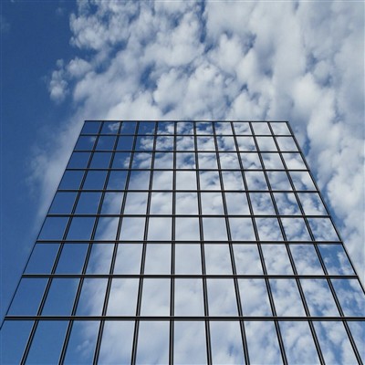 শক্তির বৈশ্বিক প্রবণতা-দক্ষ বিল্ডিং: কেন কম-ই গ্লাস এবং থার্মাল ব্রেক অ্যালুম...