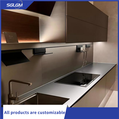 ছোট বেসপোক রান্নাঘর